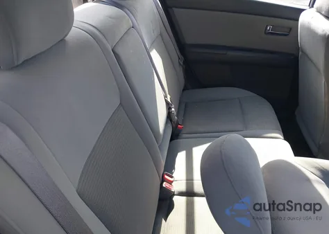 2011 Nissan Sentra 2.0S z USA, uszkodzony, nr VIN 3N1AB6APXBL699627